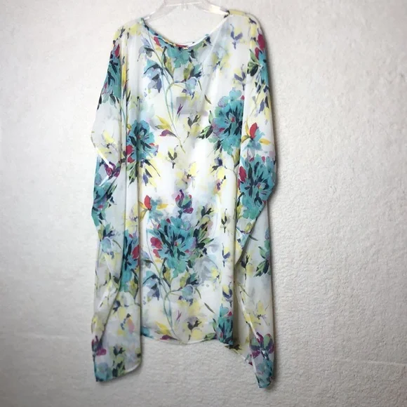 NWT St. John Womens Floral Silk R12MQ01 Swim Cover Size 4